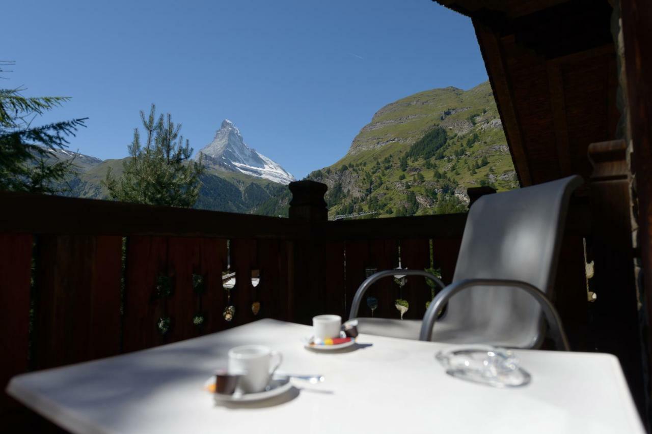 דירות צרמט Chalet Kisseye With Heated Pool And Matterhorn Views מראה חיצוני תמונה